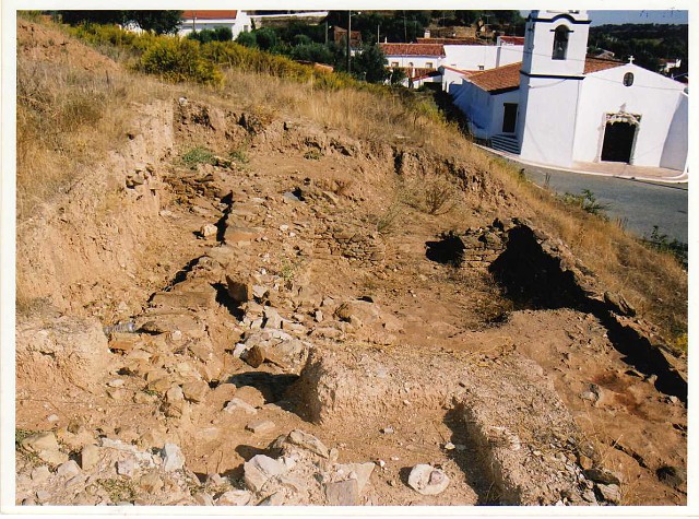 igreja Matriz e escavações arqueológicas002.jpg